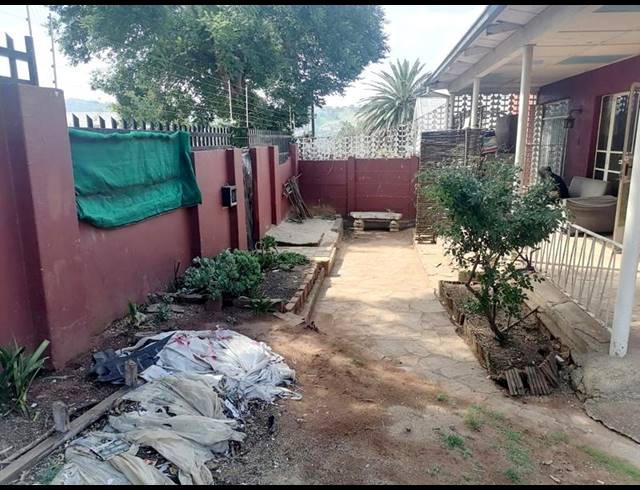 4 BEDROOM HOUSE FOR SALE IN KENSINGTON